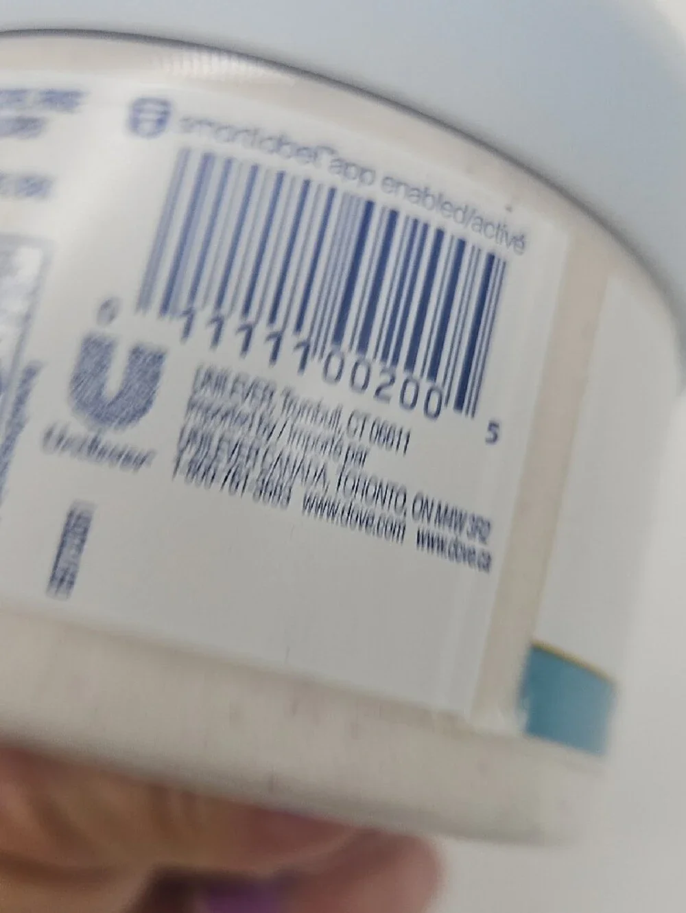 Dove Crushed Macadamia & Rice Milk Body Scrub - Light Blue